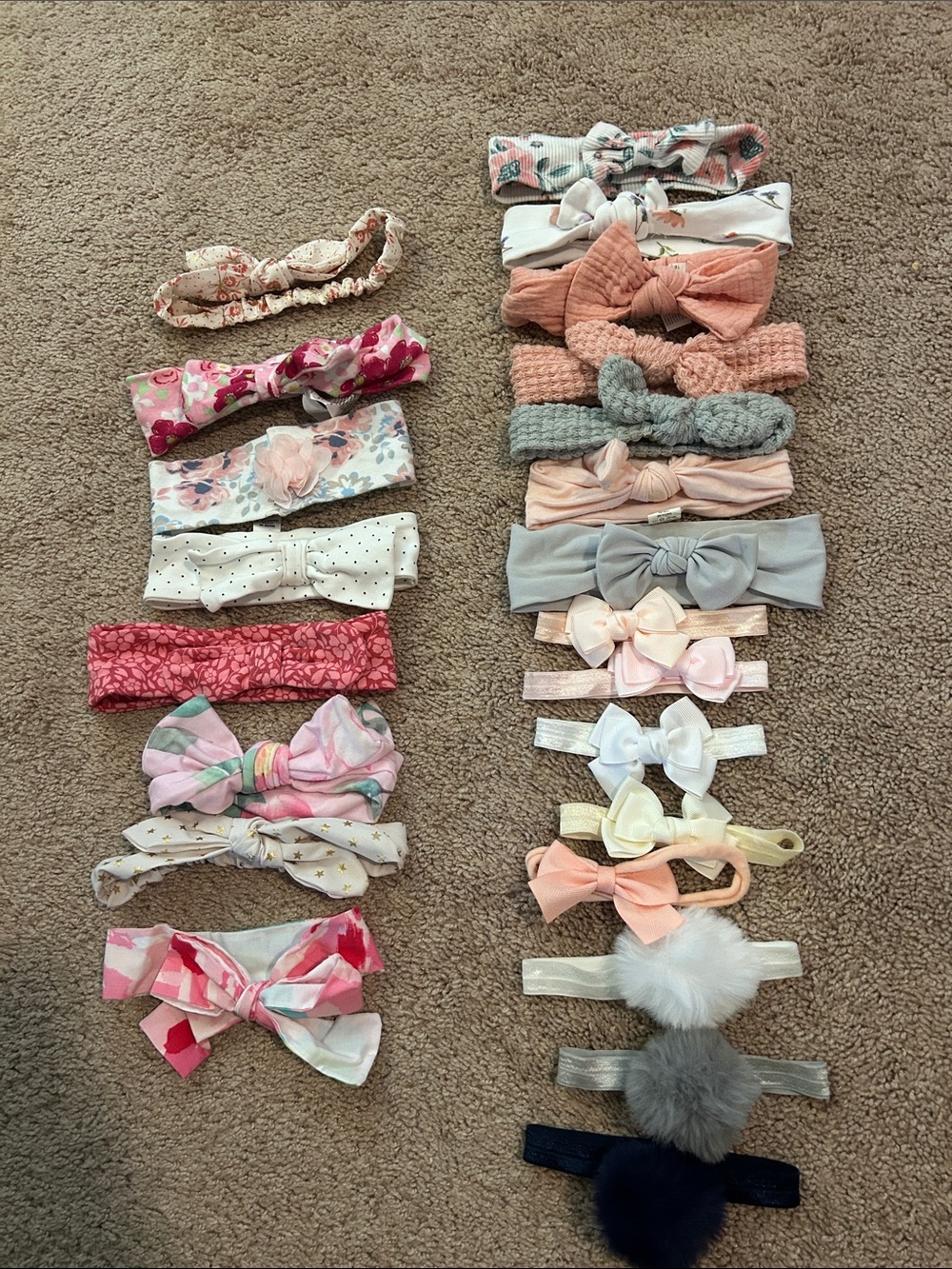 Bundle of bows, various sizes